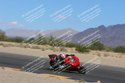 media/Oct-01-2023-SoCal Trackdays (Sun) [[4c570cc352]]/Turn 7 Inside (11am)/